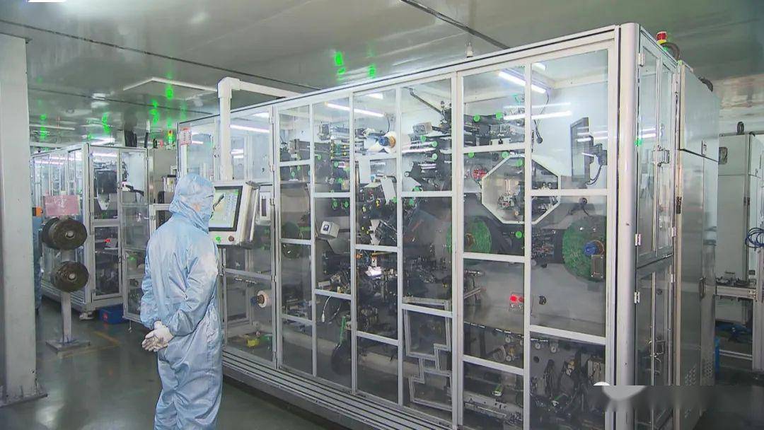 合肥新站高新区 “芯屏器合”聚力发展 新兴能源技术研发成新引擎