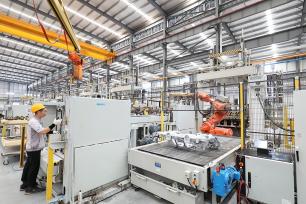 重庆 打造西部新能源汽车零部件智造高地与新兴能源技术研发中心